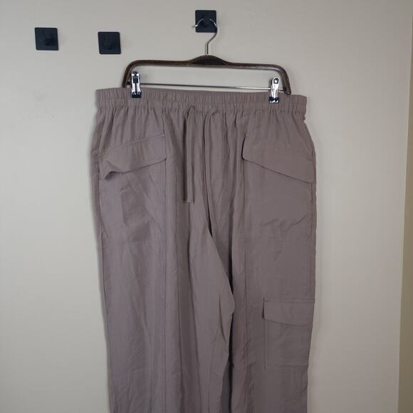 Madewell Straight Cargo Pants in Softdrape Size XL - Picture 2 of 11